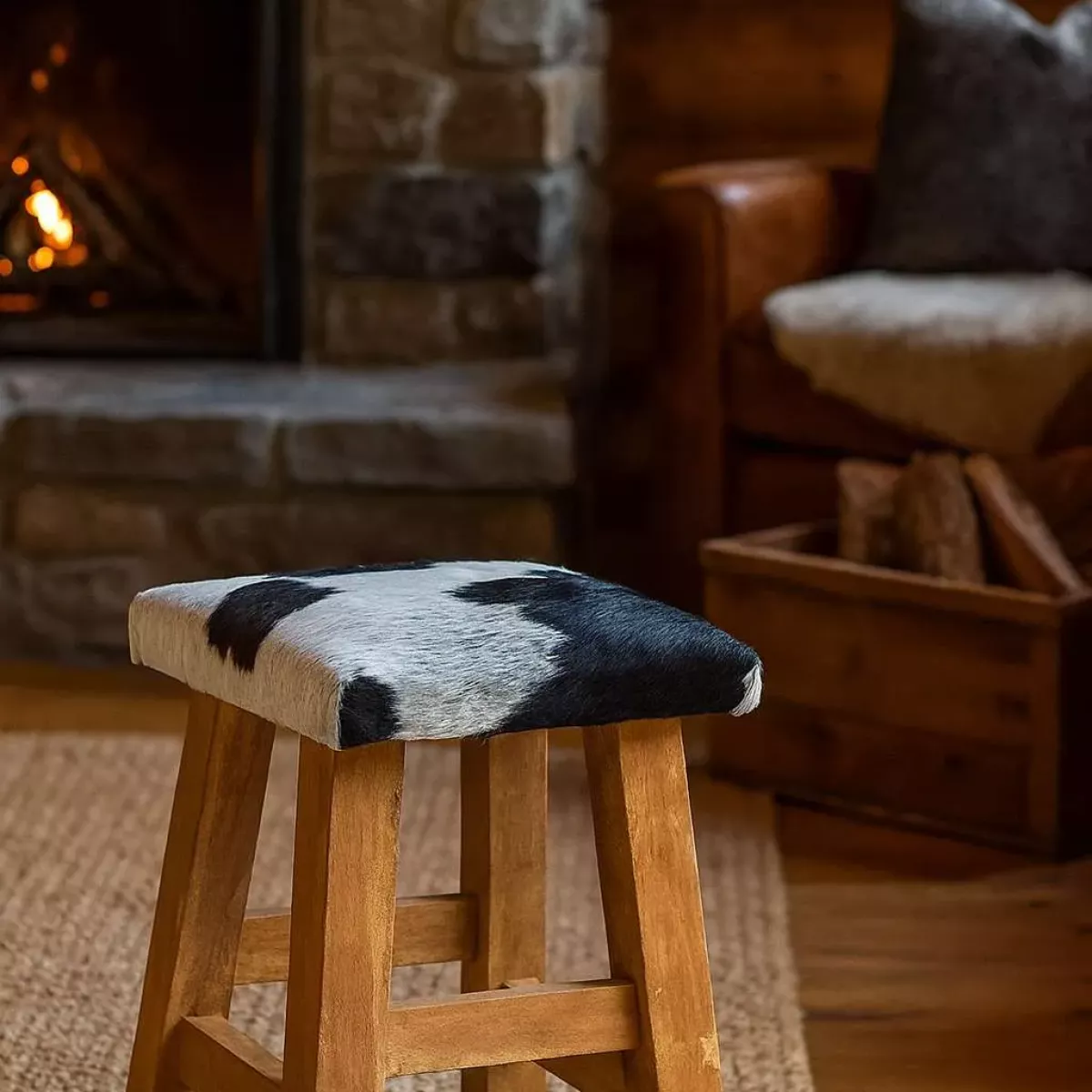 TABOURET CARRÉ PEAU DE VACHE