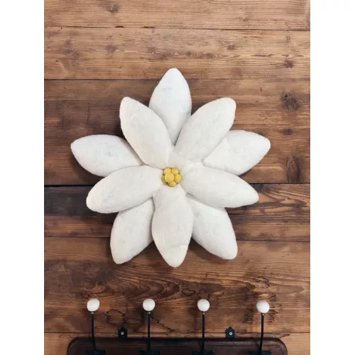 COUSSIN EDELWEISS GEANT EN FEUTRINE