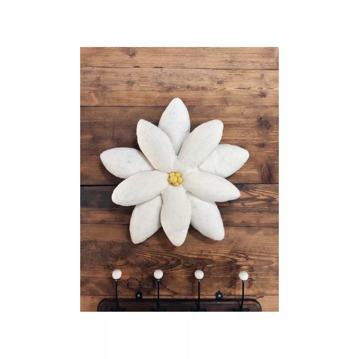 COUSSIN EDELWEISS GEANT EN FEUTRINE