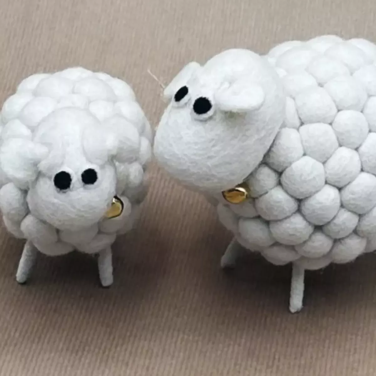 MOUTON EN LAINE