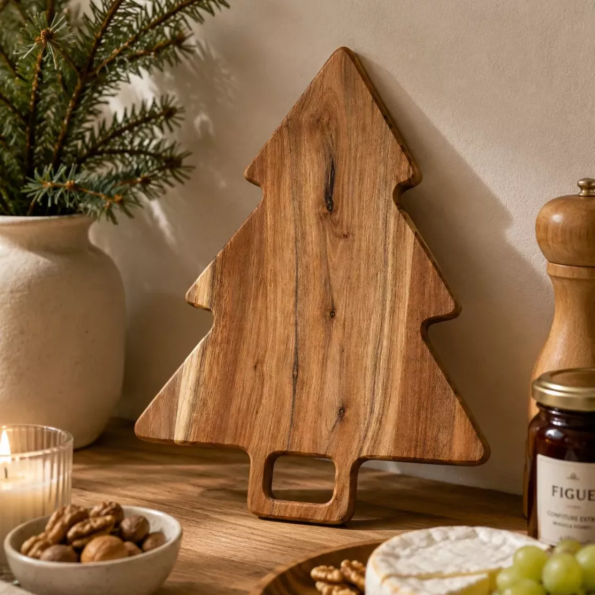 PLANCHE À DÉCOUPER SAPIN EN BOIS D'ACACIA
