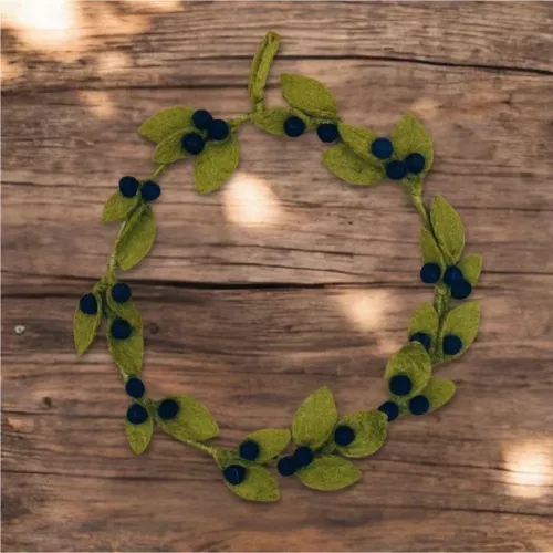 COURONNE MYRTILLE EN FEUTRINE