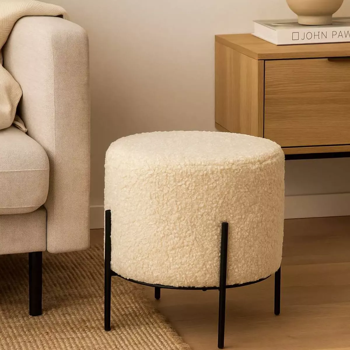 POUF BOUCLETTE PIED METAL