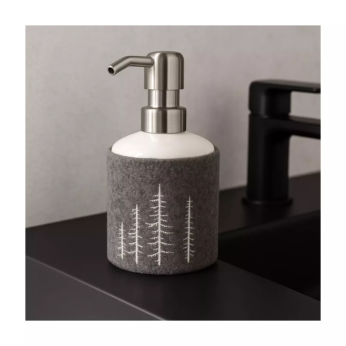 DISTRIBUTEUR DE SAVON FEUTRE DE LAINE MOTIF SAPIN